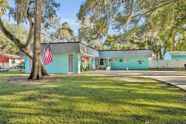 10 Spring Lake Run, OCALA