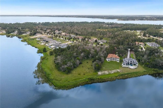 15105 Pendio Drive, BELLA COLLINA