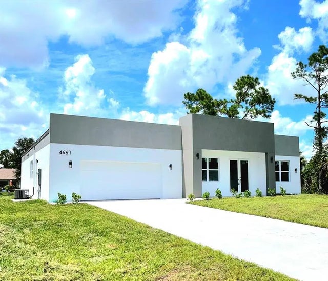 4661 Fairlane Drive, NORTH PORT