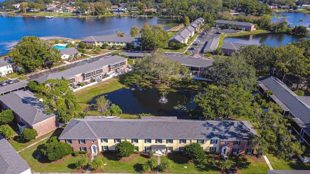 13693 Orange Sunset Drive 203, TAMPA