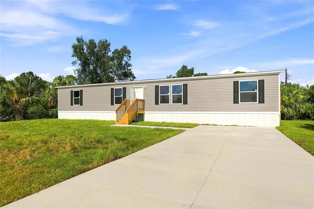 27760 Bermont Road, PUNTA GORDA