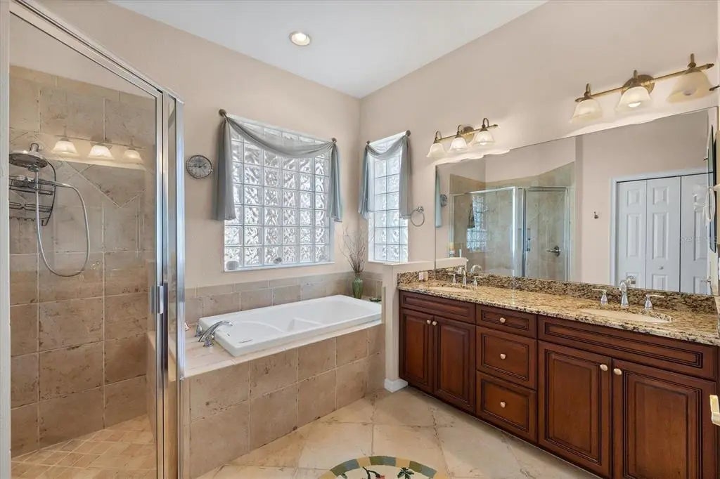 Gulf Shores Realty: 20 1f6aab2cb8f0ab357c617717aa792bb9 l