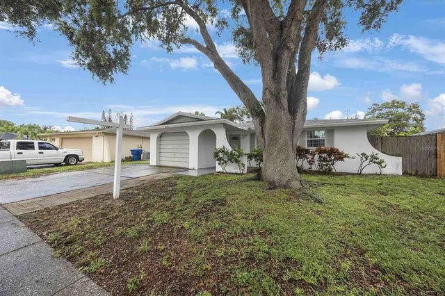 3453 6th Avenue Se, LARGO