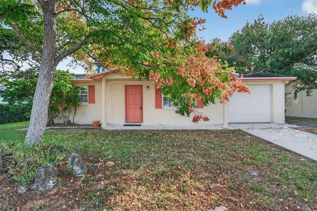 10102 Glen Moor Lane, PORT RICHEY