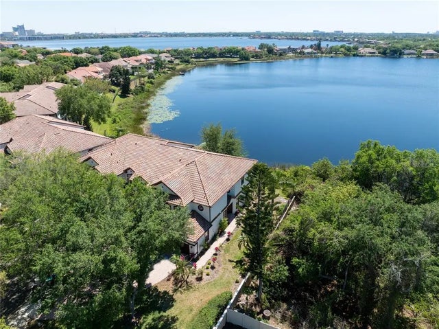 8200 Tivoli Drive, ORLANDO