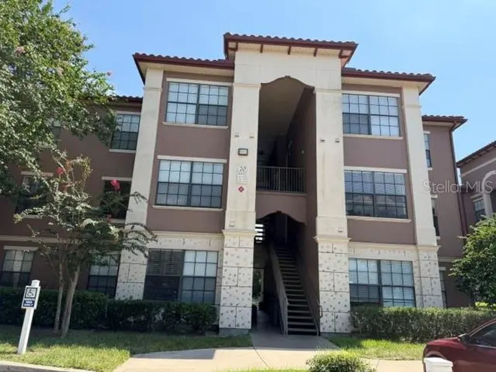 6137 Metrowest Boulevard 106, ORLANDO