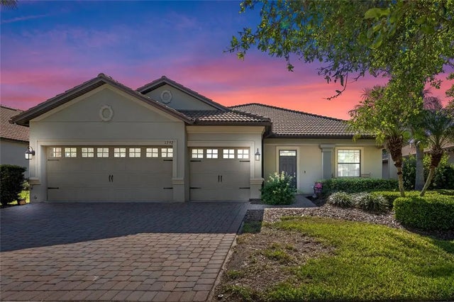 1392 Palmetto Dunes Street, DAVENPORT