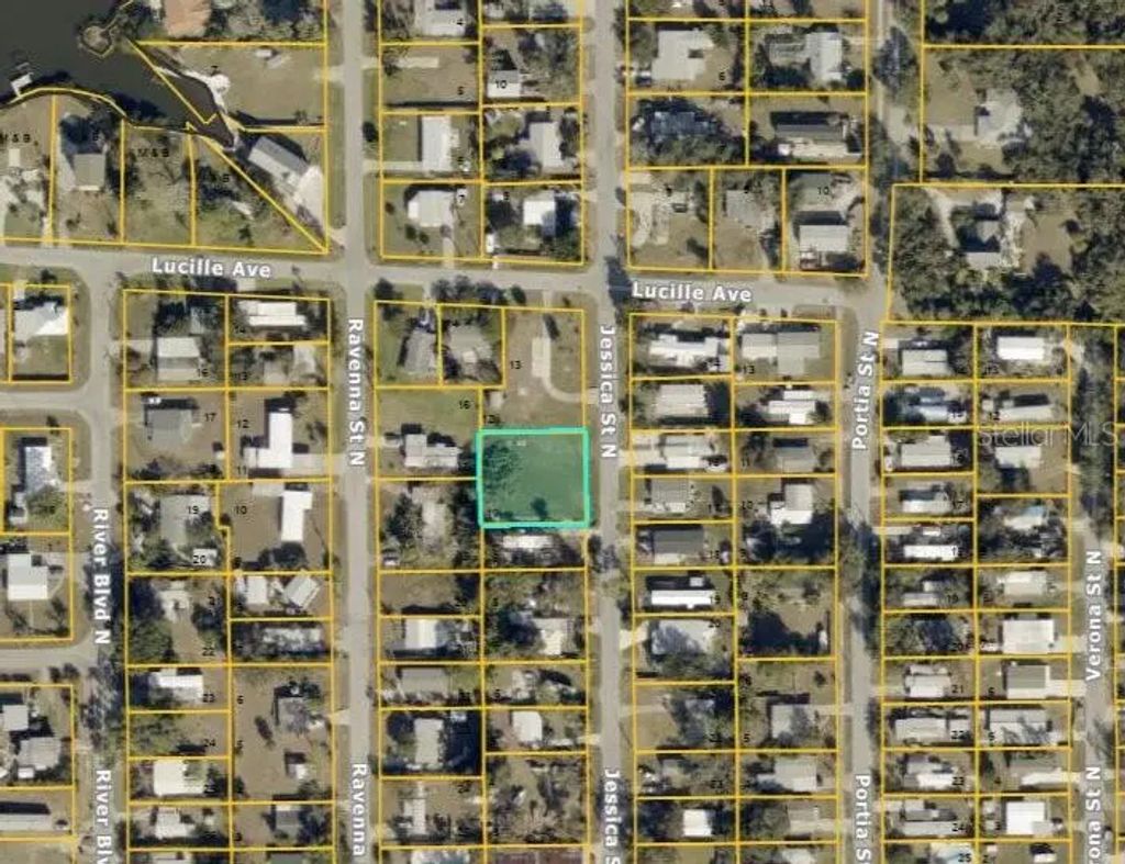 119 Jessica Street N, NOKOMIS
