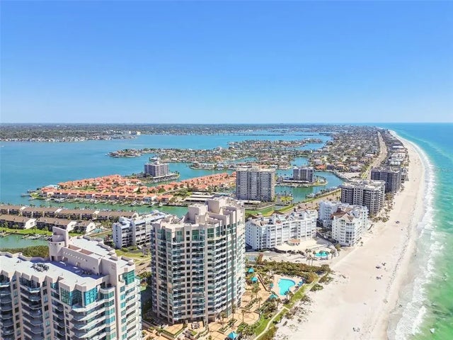1560 Gulf Boulevard 306, CLEARWATER BEACH