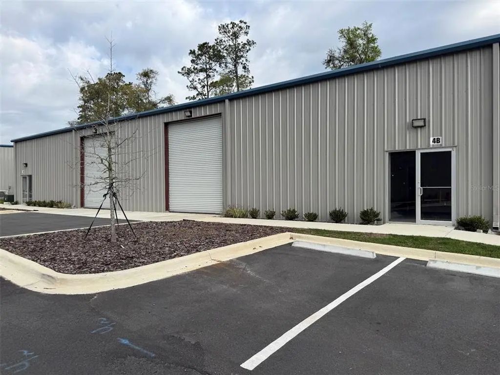 5741 S Pine Avenue, OCALA