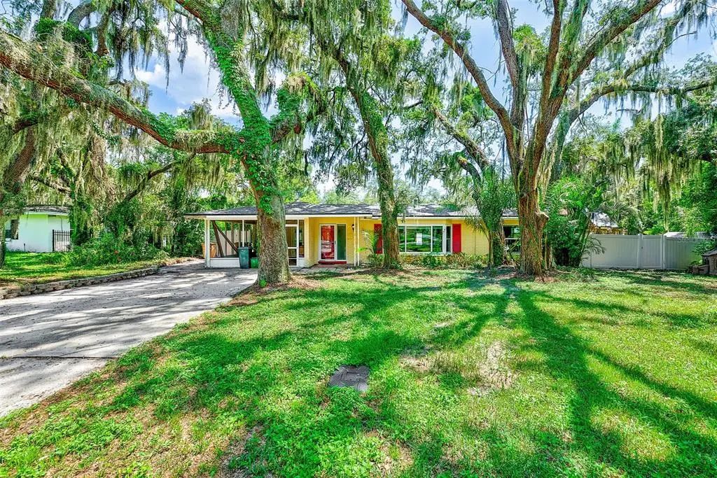 303 Saint Augustine Avenue, TEMPLE TERRACE
