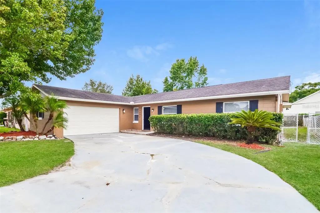 10422 Jane Eyre Drive, ORLANDO