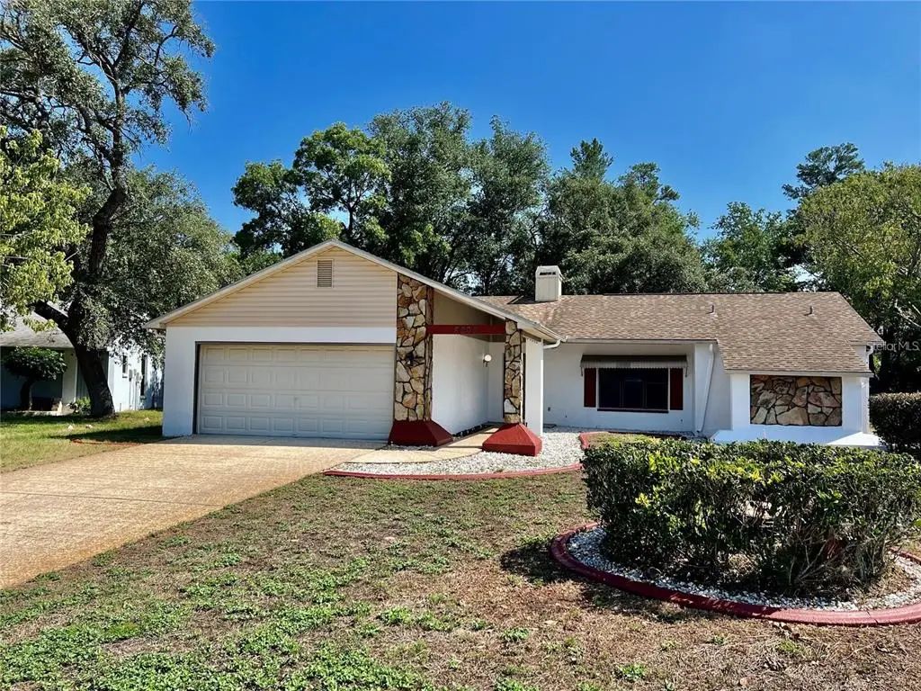 8205 Pagoda Drive, SPRING HILL