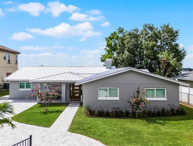 1420 Belle Vista Drive, BELLE ISLE