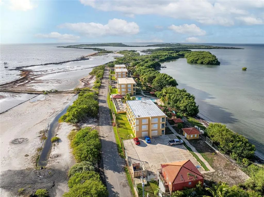 Sr 301 Km 11.0 Condominio Playas Del Caribe Resort 303 - D, CABO ROJO