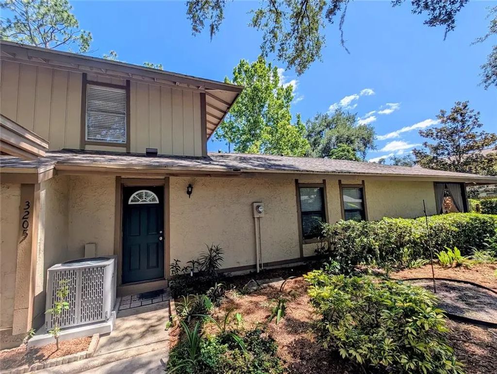 3205 Deer Court, BRANDON