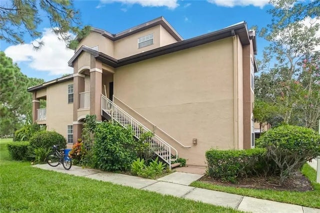 13953 Fairway Island Drive 621, ORLANDO