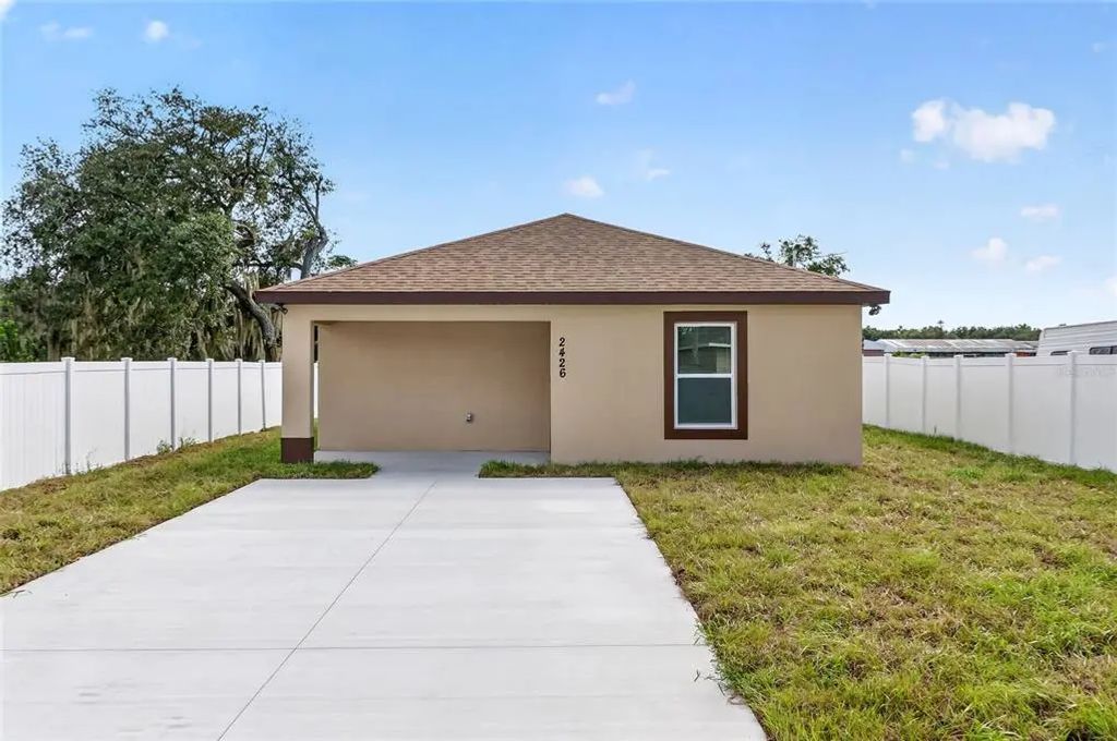 2426 6th St Ne, WINTER HAVEN