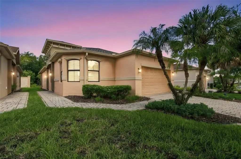 884 Grand Canal Drive, KISSIMMEE