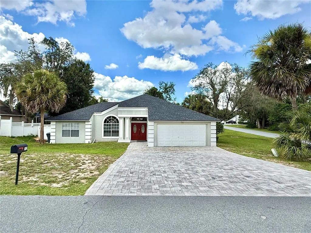 102 Titan Drive, DAVENPORT