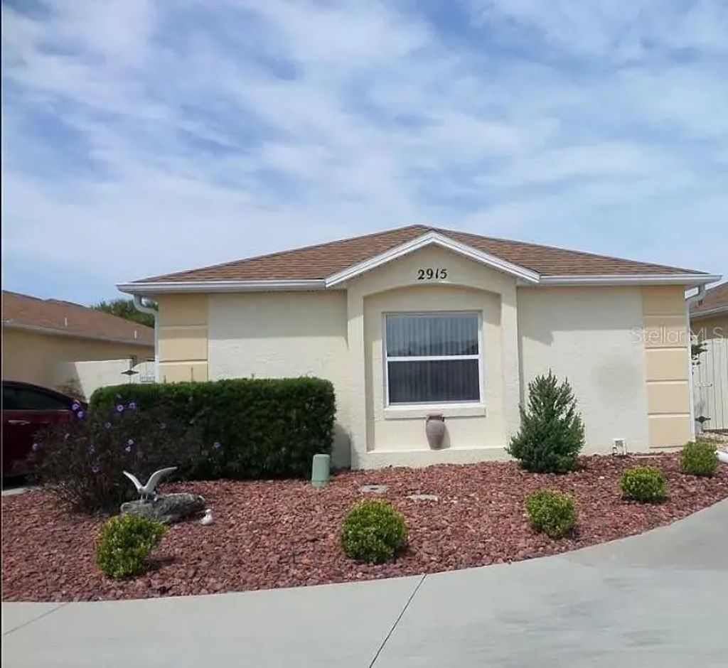 2915 Panchos Way, THE VILLAGES