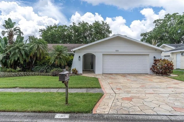 1313 Markley Drive, LARGO