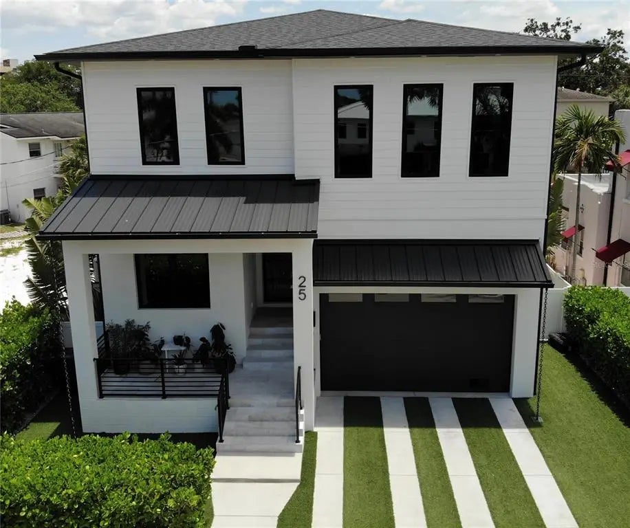 649 Geneva Place, TAMPA