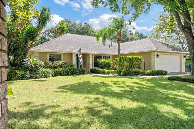 901 Forest Hill Drive, MINNEOLA