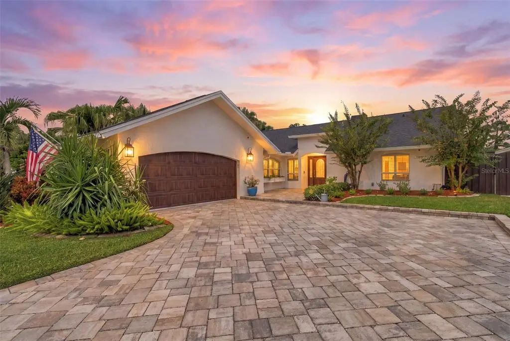 13603 Clubside Drive, TAMPA