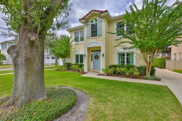 3925 W Vasconia Street, TAMPA