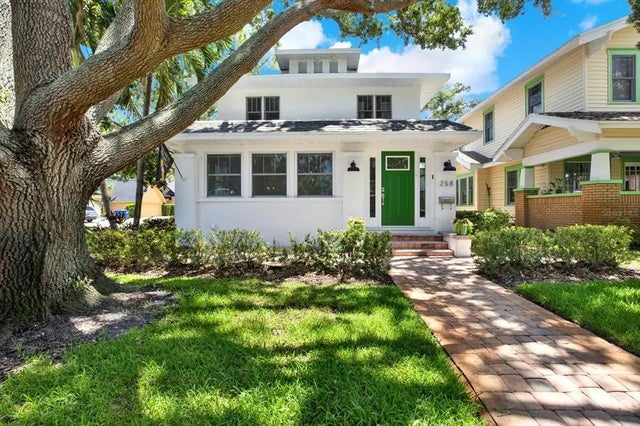 258 14th Avenue Ne, ST PETERSBURG