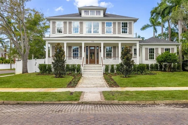 705 17th Avenue Ne, ST PETERSBURG