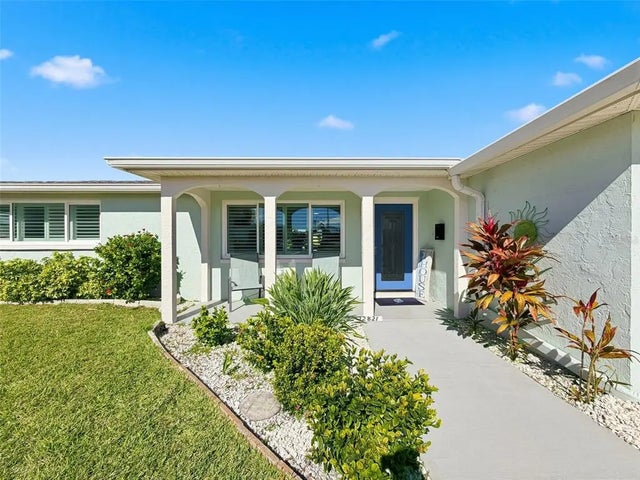 Photo of Listing #W7882291