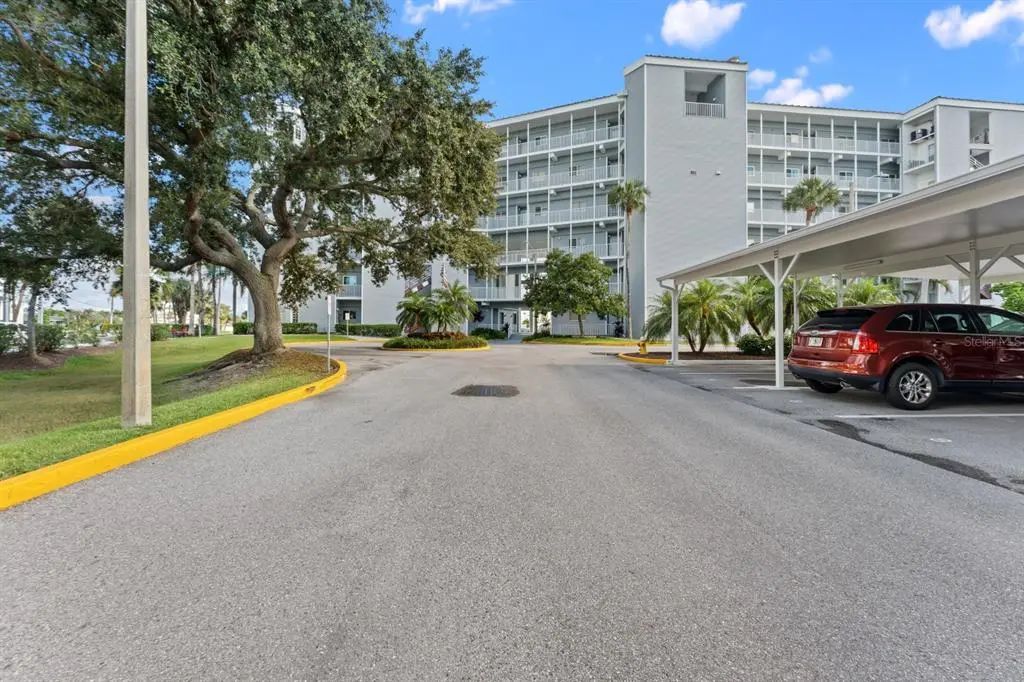 610 Island Way 408, CLEARWATER