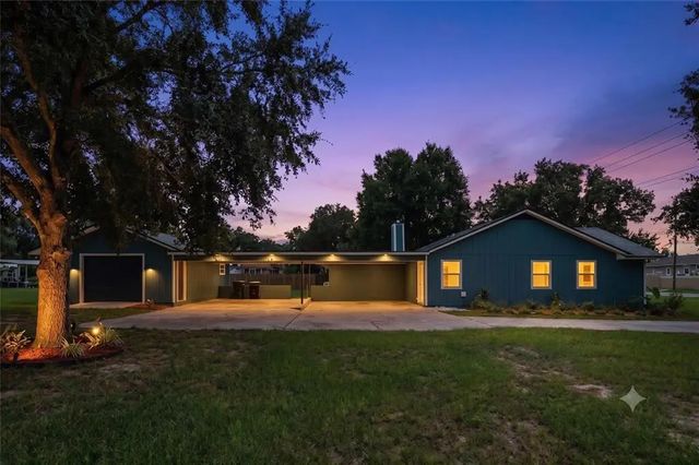 6028 Yarborough Lane, LAKELAND