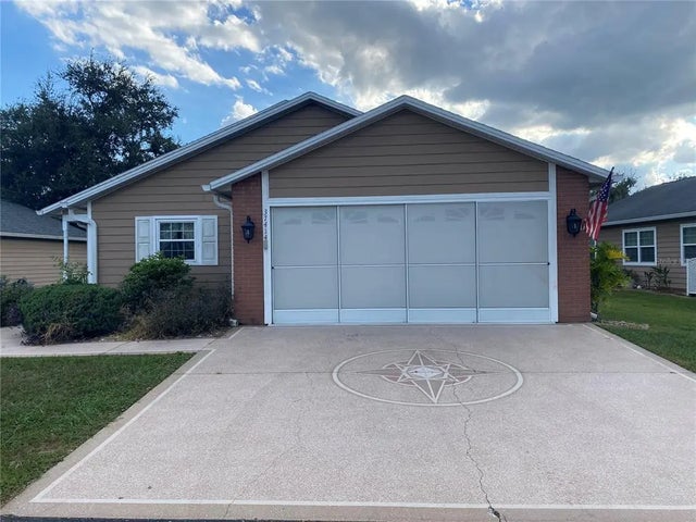 37414 Castleberry Drive, ZEPHYRHILLS
