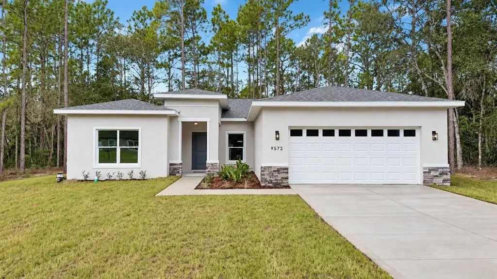 9572 N Sandree Drive, CITRUS SPRINGS
