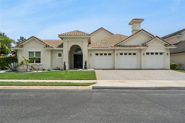 2270 Callaway Court, DAVENPORT