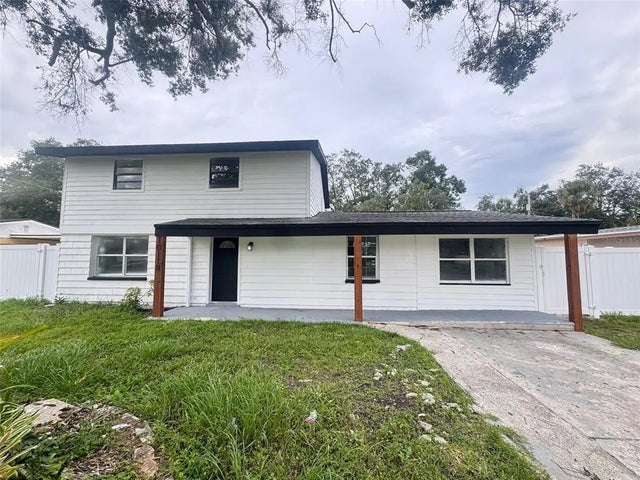 10118 Alambra Avenue, TAMPA