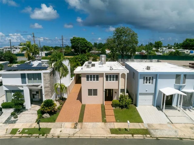 Aa 31 Quintas De Dorado, DORADO