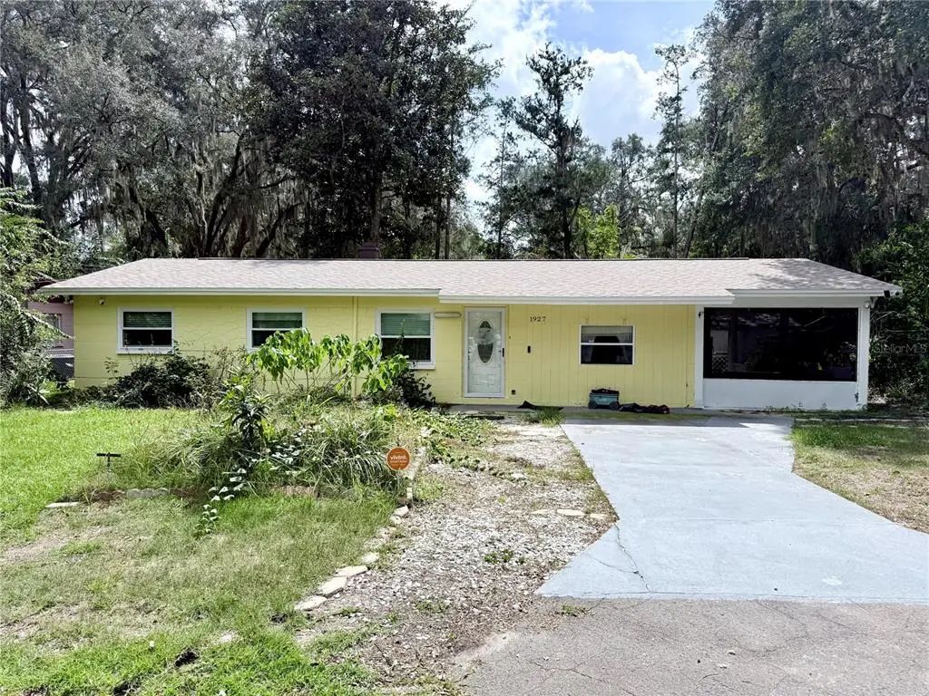 1927 Nw 32nd Place, GAINESVILLE