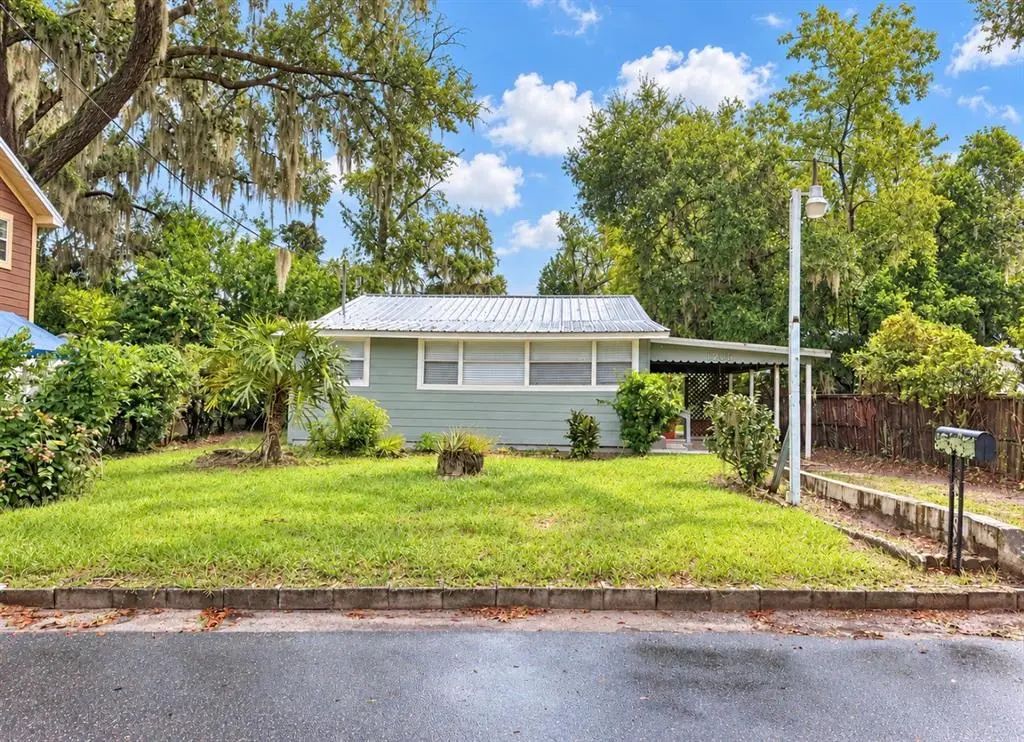 1204 North Morningside Drive, PLANT CITY
