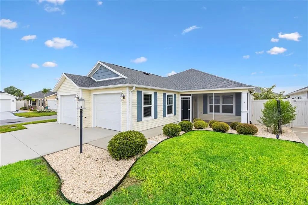 5805 Camdyn Court, THE VILLAGES