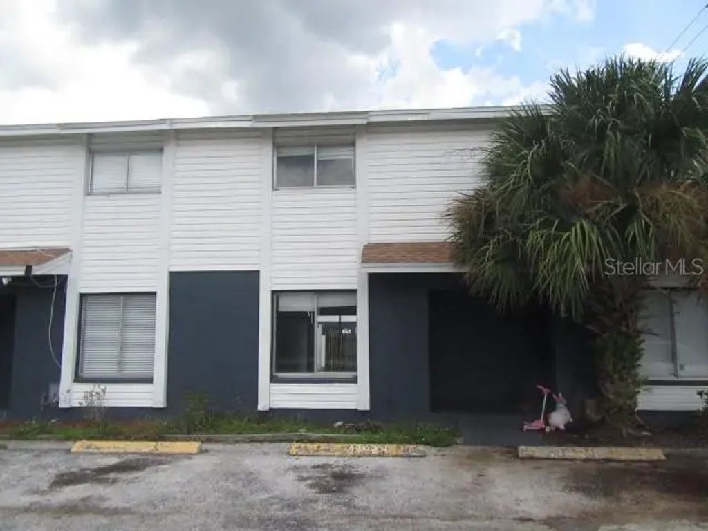 13054 N 20th Street, TAMPA