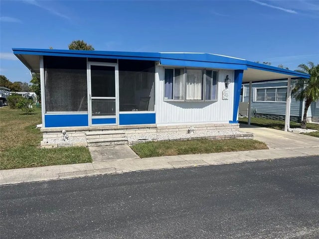 93 Pindo Palm Street E, LARGO