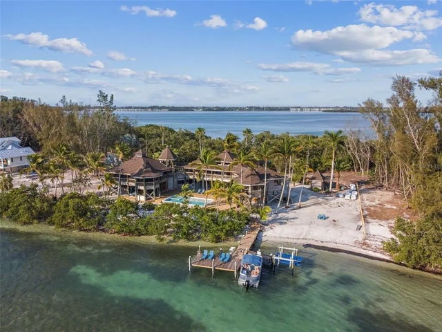 7147 La Lenaire Drive, LONGBOAT KEY