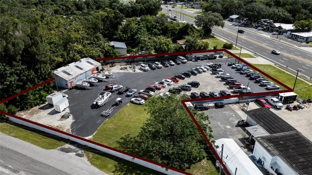 1544 Us Highway 441, LEESBURG