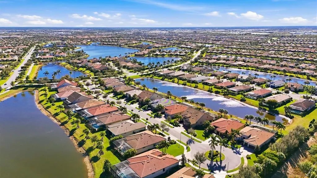 Gulf Shores Realty: 35 f9d756a4121a4494ad8540e7695b7a92 l