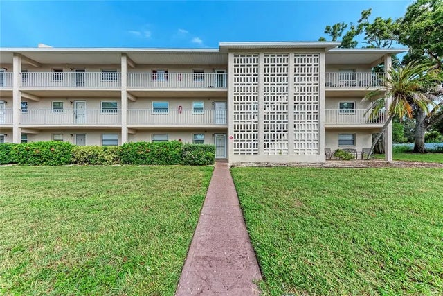 3987 Maceachen Boulevard 114, SARASOTA