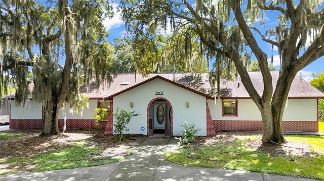 2805 Lake Tohopekaliga Boulevard, KISSIMMEE